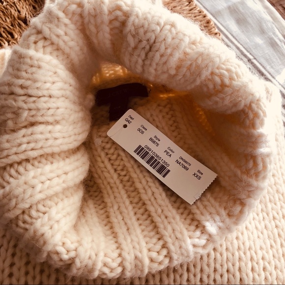 J Crew Chunky turtleneck sweater - Picture 3 of 8